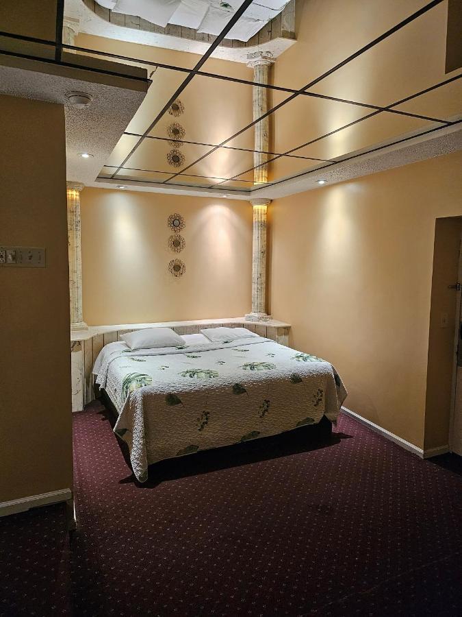 Loop Inn Motel アヴェネル エクステリア 写真