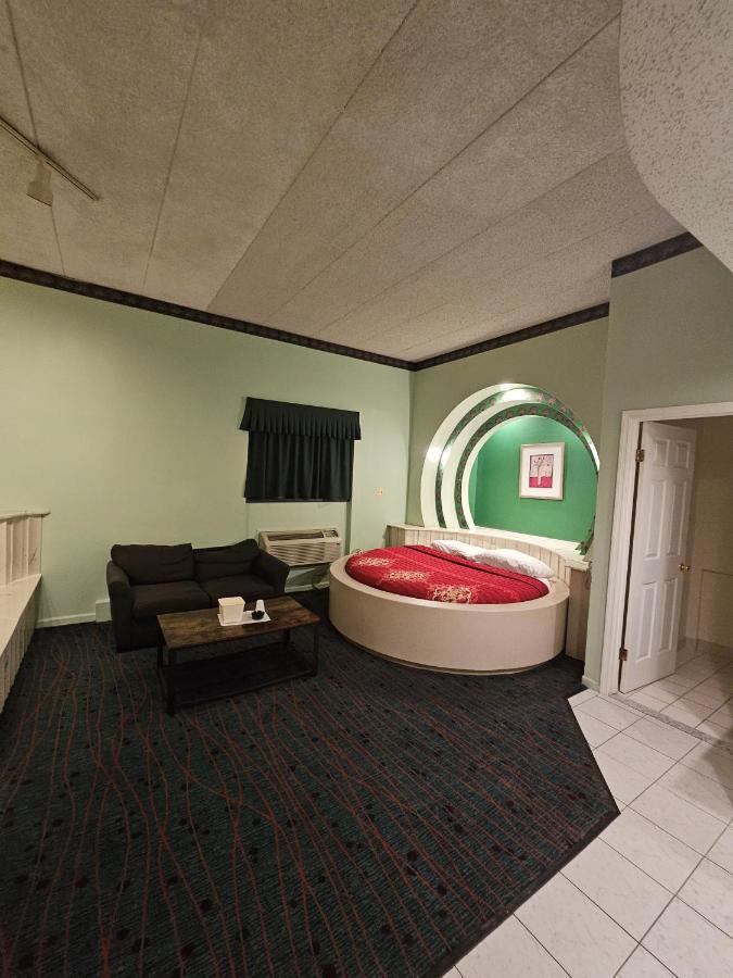 Loop Inn Motel アヴェネル エクステリア 写真
